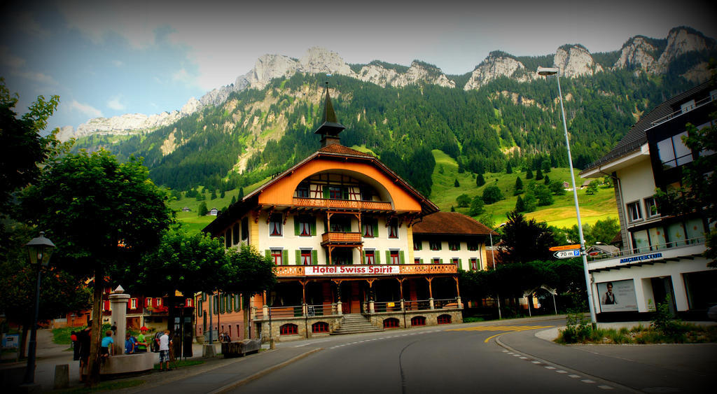 Hotel Kurhaus Flühli Exterior foto